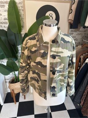 Divided - Camo Jacket